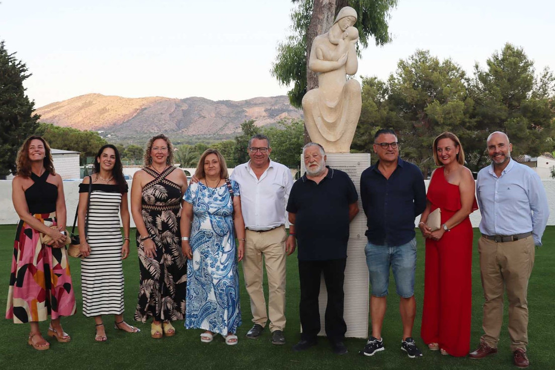 cena solidaria verano centro Doble Amor Benidorm