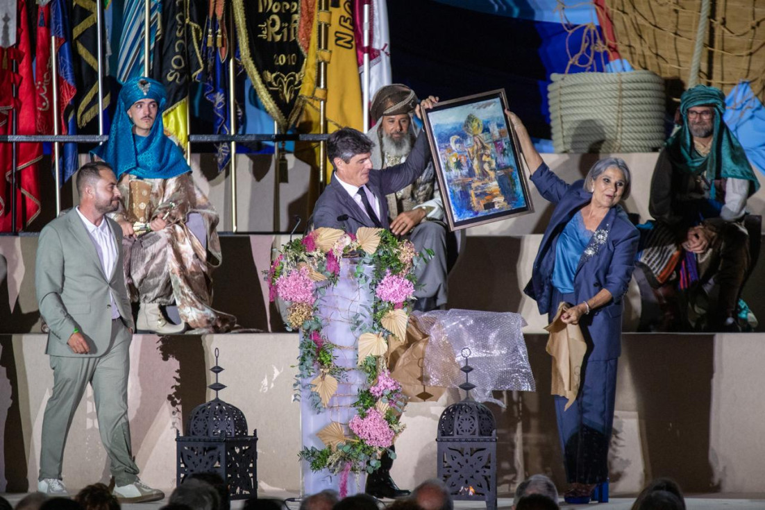 pregonera presentación cargos moros y cristianos villajoyosa 2026