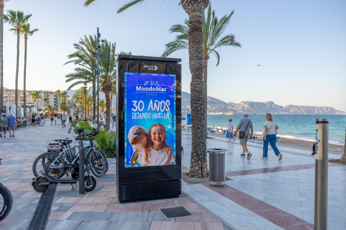 nuevos paneles turísticos interactivos L’Alfàs paseo de las estrellas