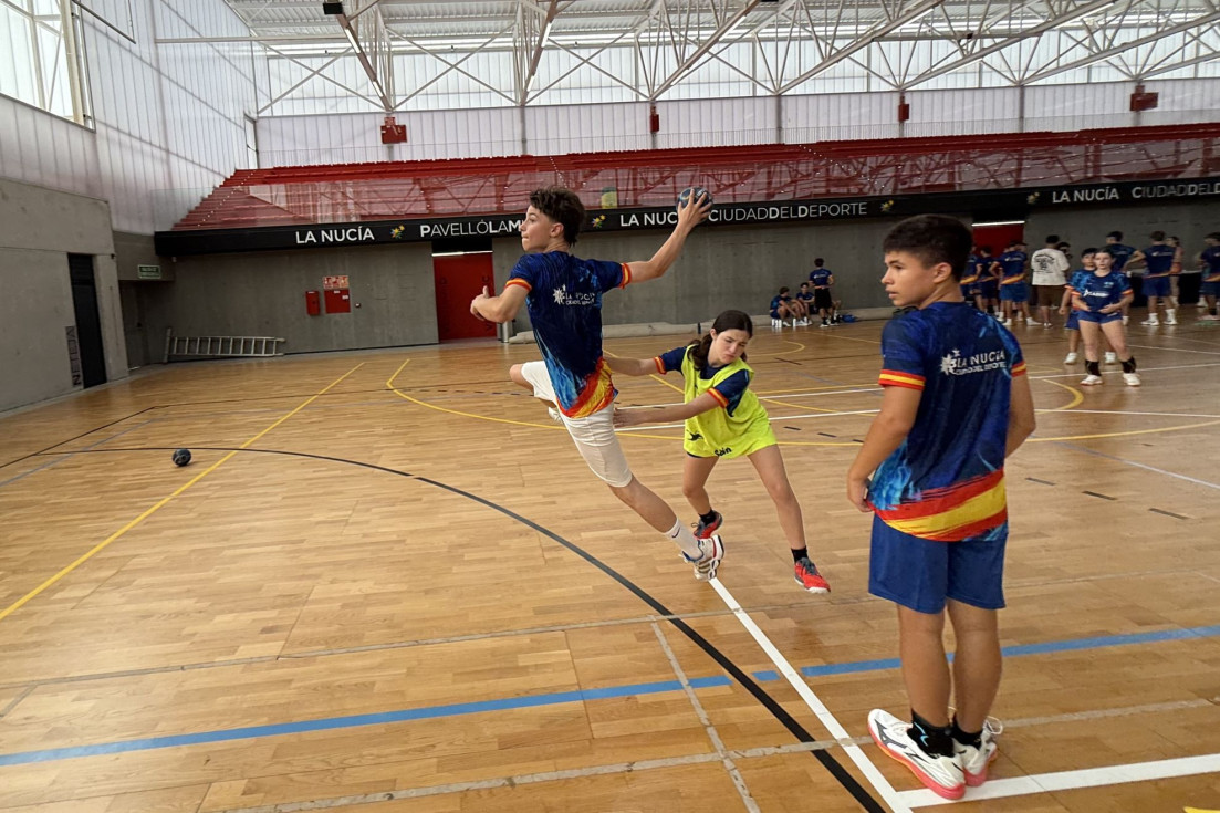 I Campus Internacional Handball Elite Academy La Nucía