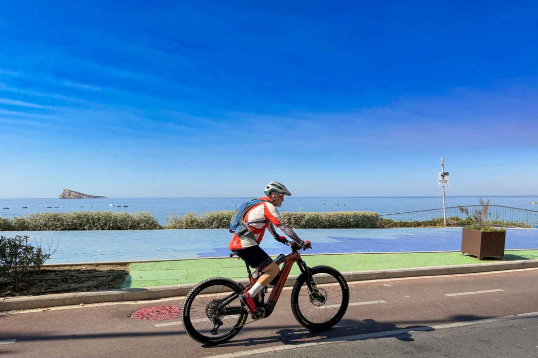 bicicleta benidorm carril bici