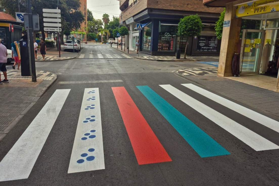 paso de cebra villajoyosa Preparativos calles La Vuelta