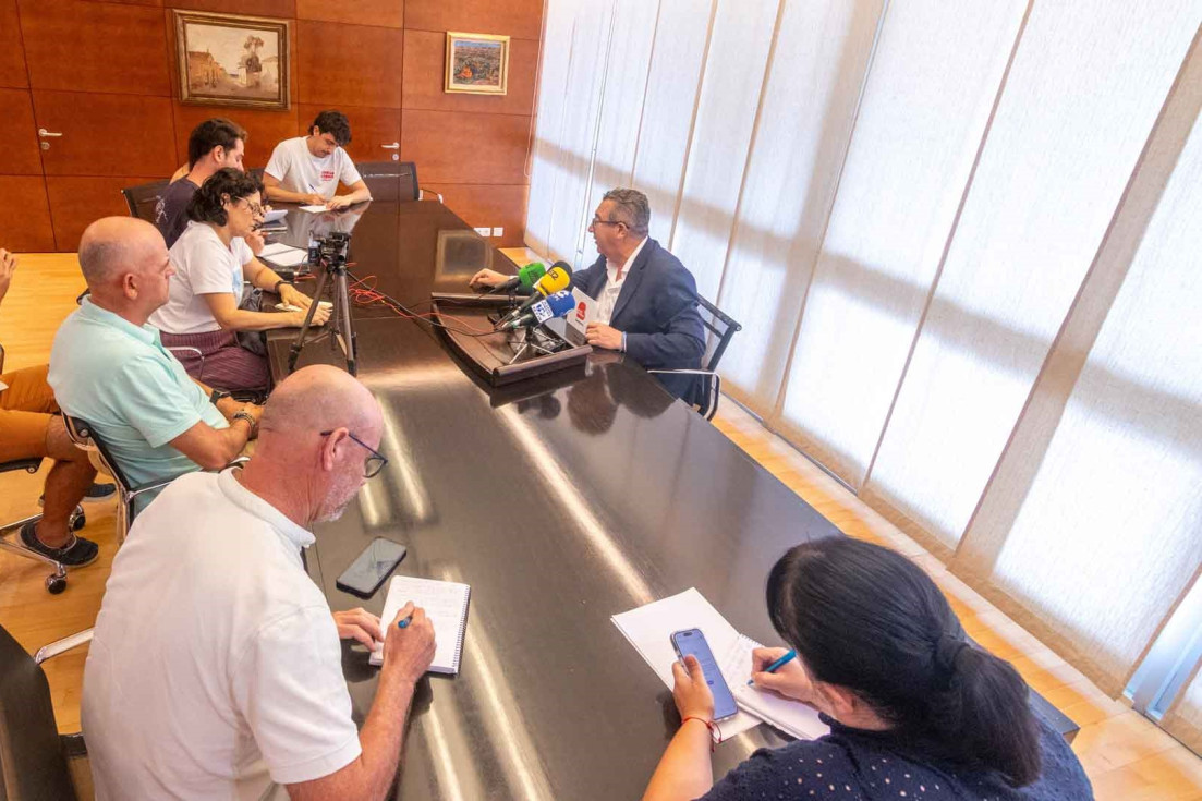 rueda prensa benidorm toni pérez