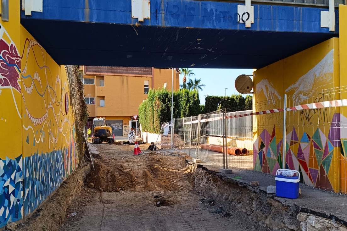 paso inferior obras acceso IES Marcos Zaragoza agosto villajoyosa