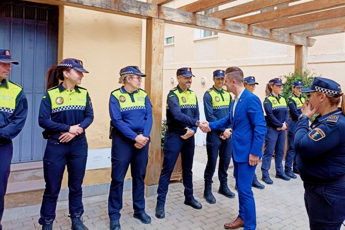 Sergio Pastor en el acto de inauguración de las instalaciones de Jefatura de Policía Local Polop tras los trabajos de reforma.