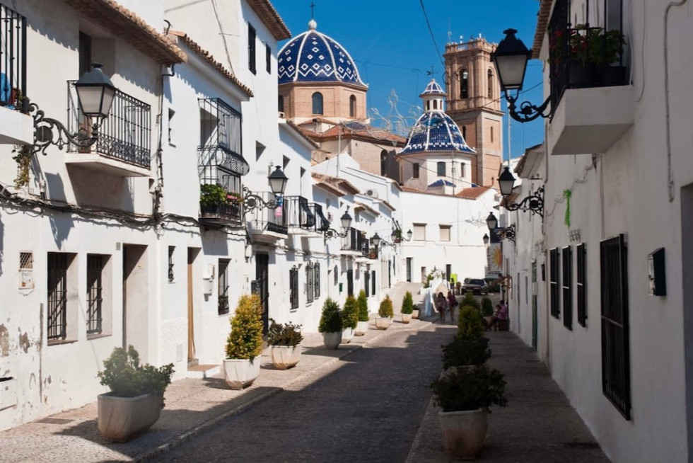 Altea cerrará las calles Sant Miquel y Sant Josep durante 22 horas para reparar el empedrado