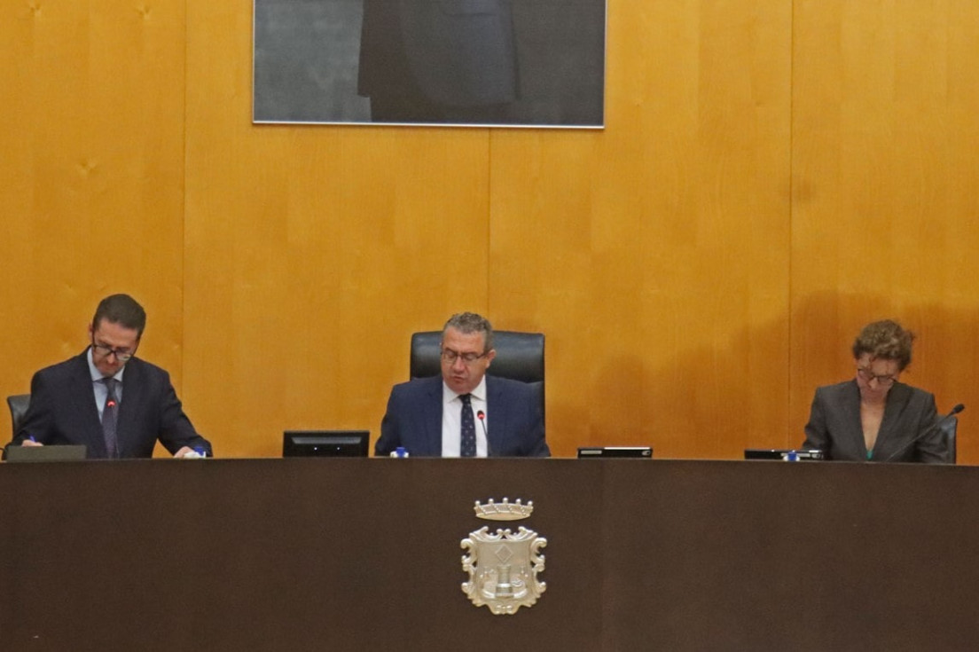 toni pérez pleno benidorm octubre 2025