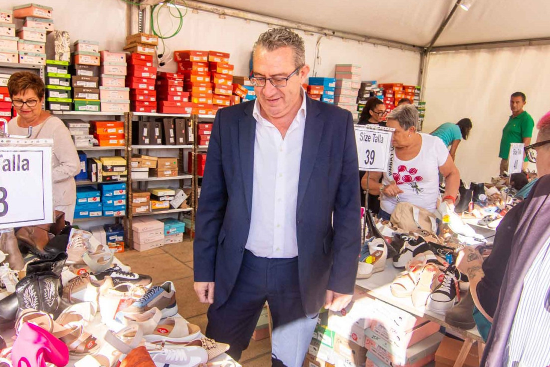outlet feria benidorm 2025