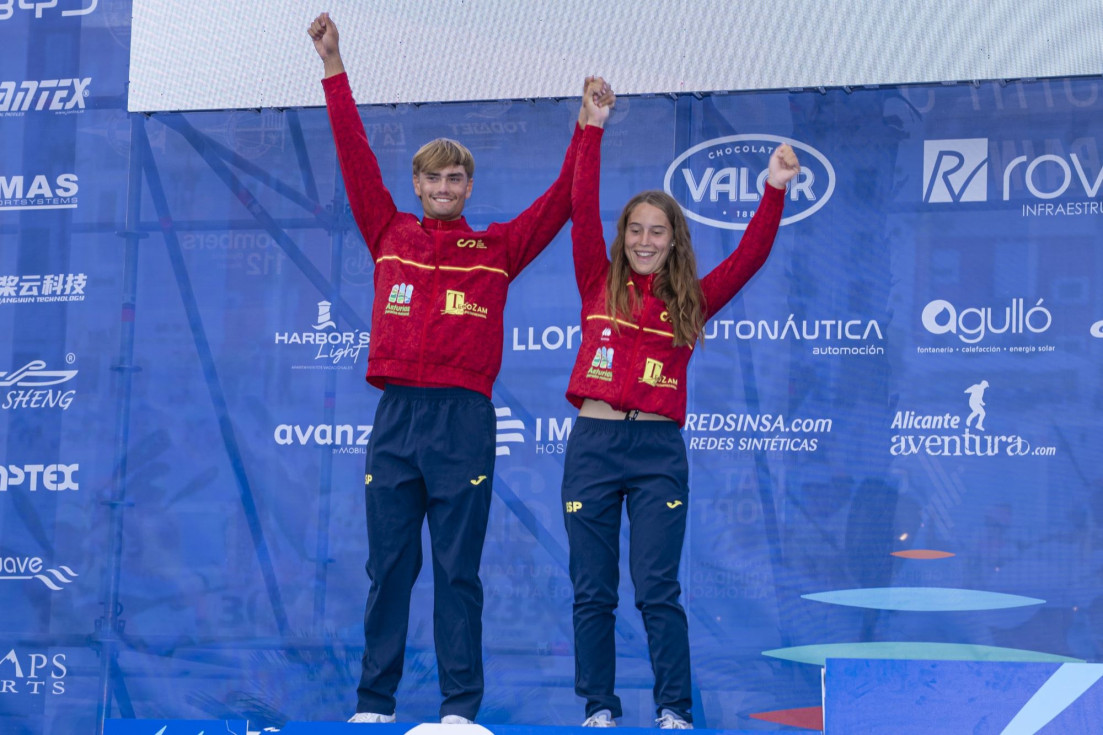 Villajoyosa cierra el Mundial de Kayak de Mar y entrega el testigo a Tahití para 2027
