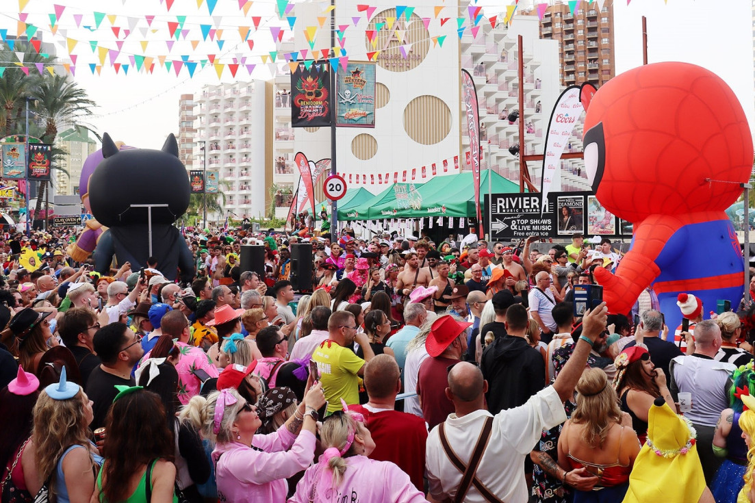 fancy dress party benidorm