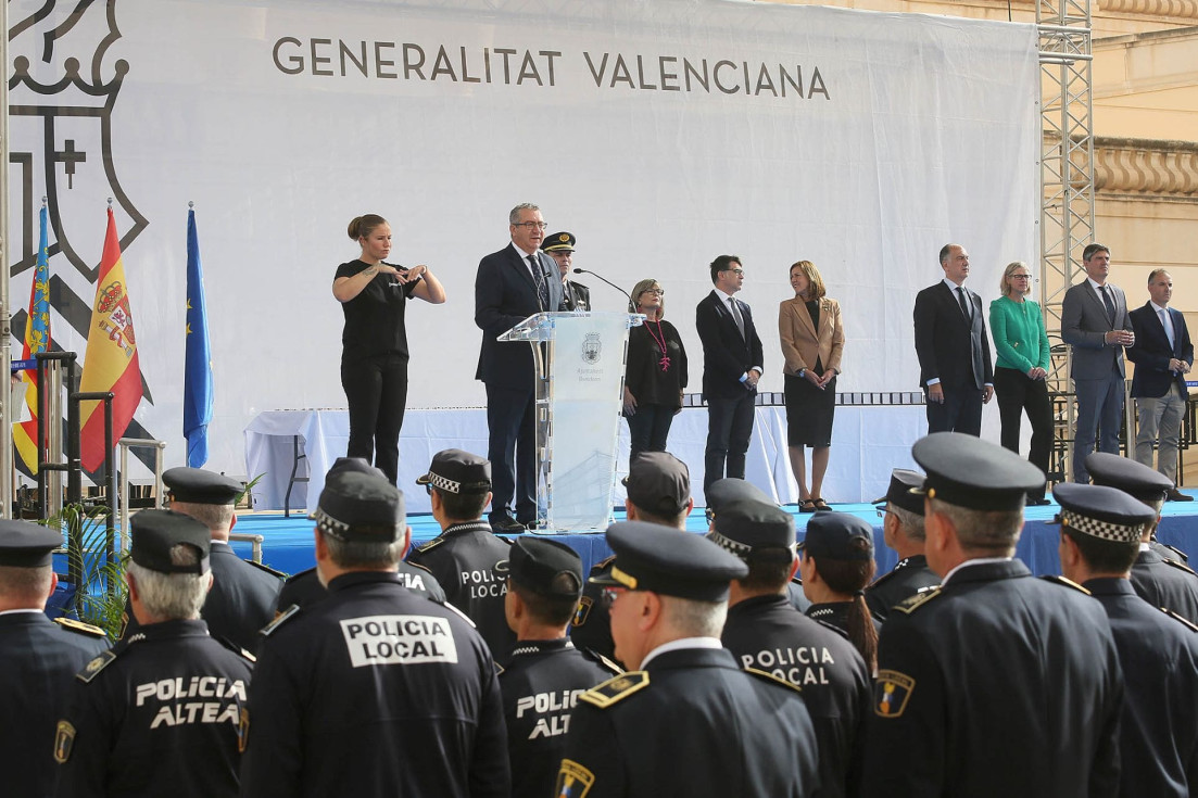 Benidorm acto provincial condecoraciones Policía Local