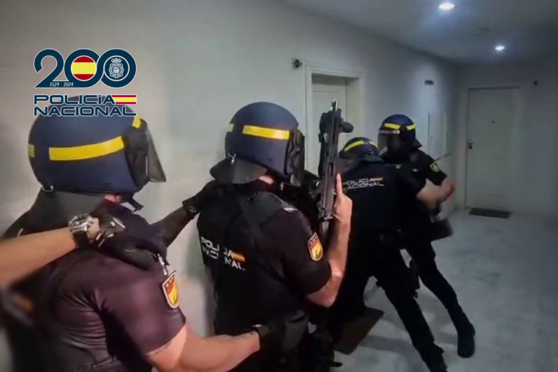 La Policía Nacional desmantela dos puntos de venta de droga en zonas de ocio turístico de Benidorm