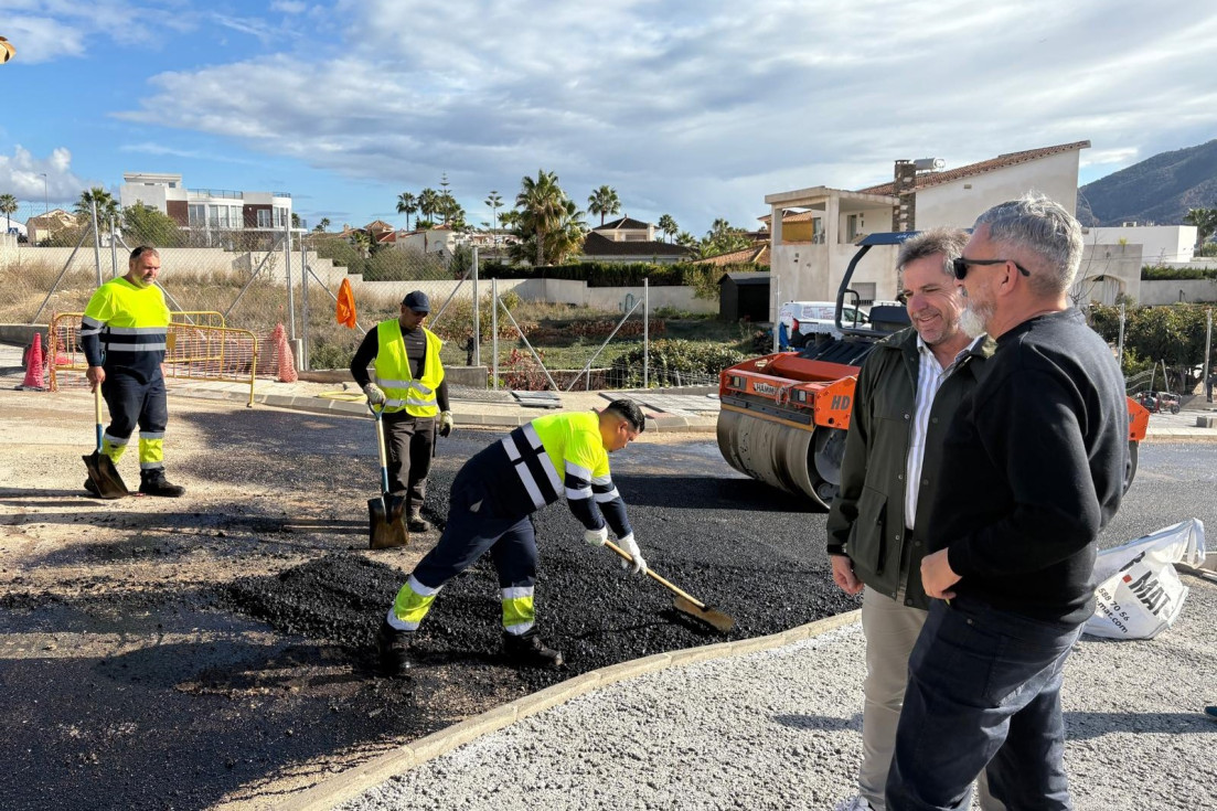 l’Alfàs asfaltado obras prolongación calle Rosa dels Vents