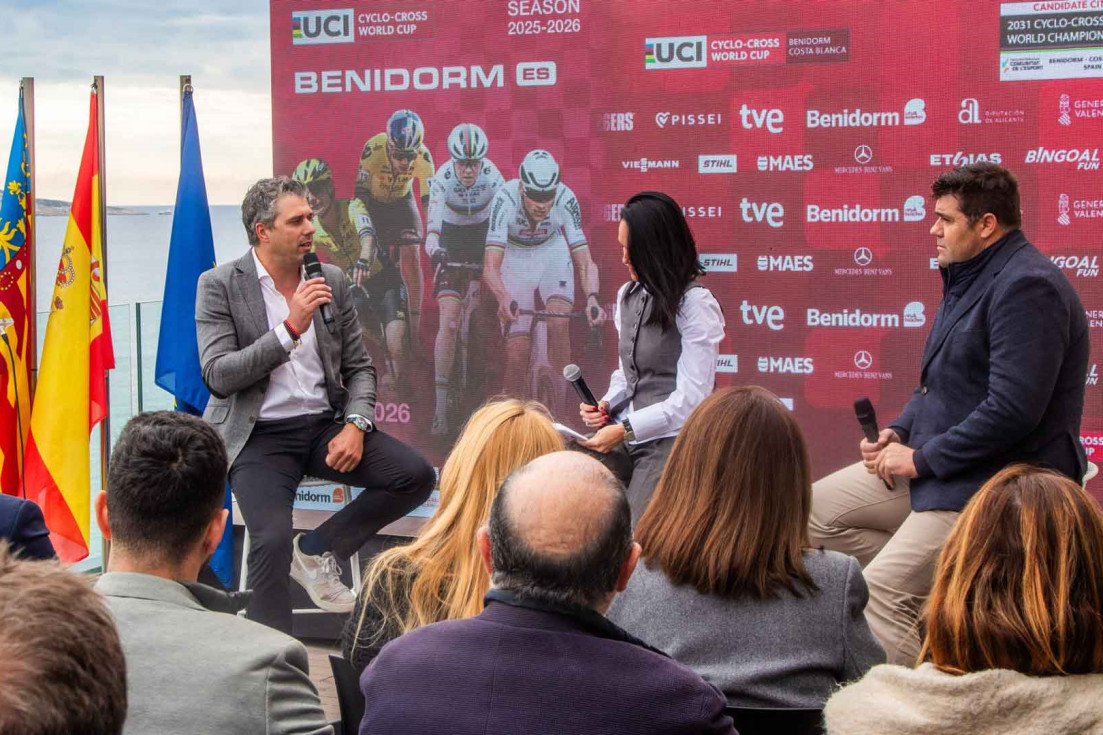 pascual momparler ciclocross benidorm 2026 presentación