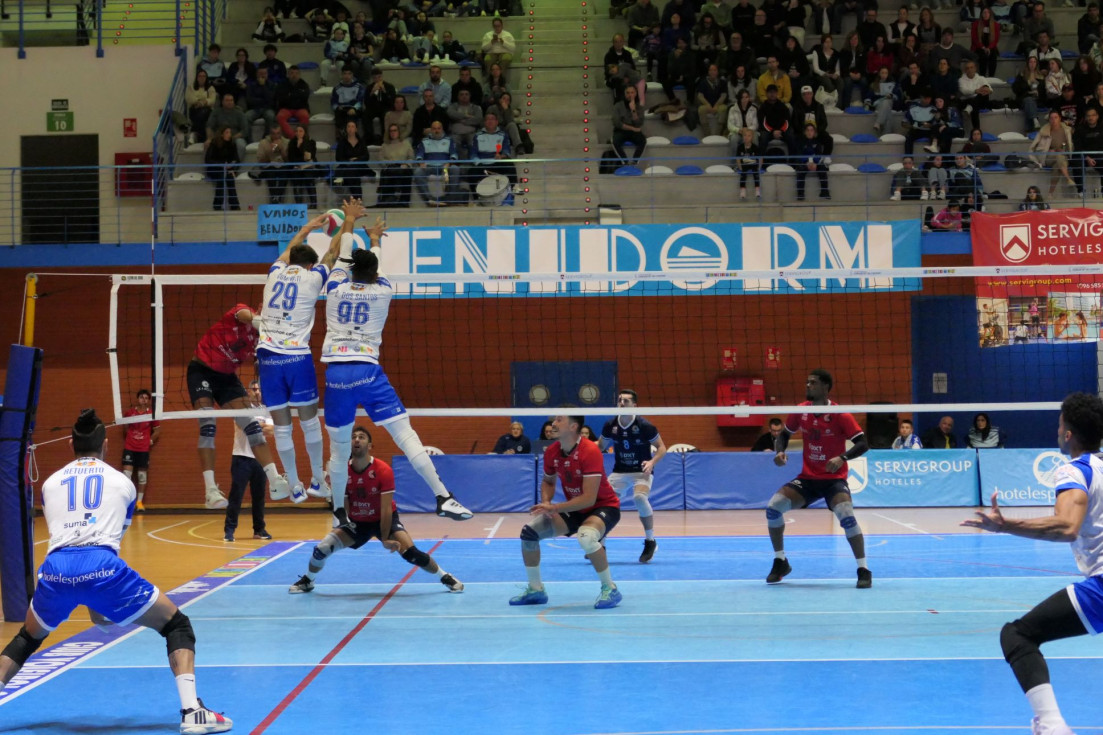 superliga masculina servigroup benidorm vs cisneros la laguna